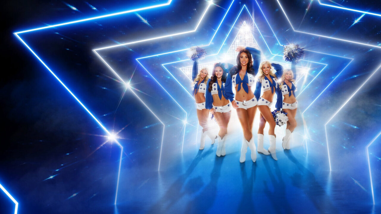 AMERICA'S SWEETHEARTS: Đội cổ vũ Dallas Cowboys (Phần 2) AMERICA'S SWEETHEARTS: Đội cổ vũ Dallas Cowboys (Phần 2)